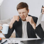 Stress organisationnel : comprendre les causes réelles Le stress organisationnel commence là où les contraintes structurelles deviennent permanentes.